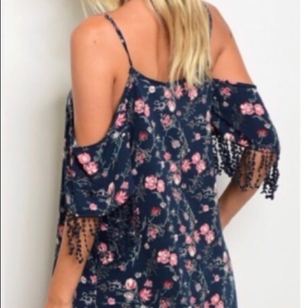 NWT Excellent Quality Cutest Fringe Detail Stylish Flattering Dress - Picture 2 of 6